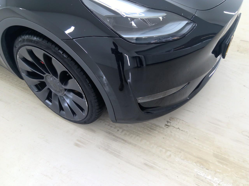 Foto 26 van Tesla Model Y