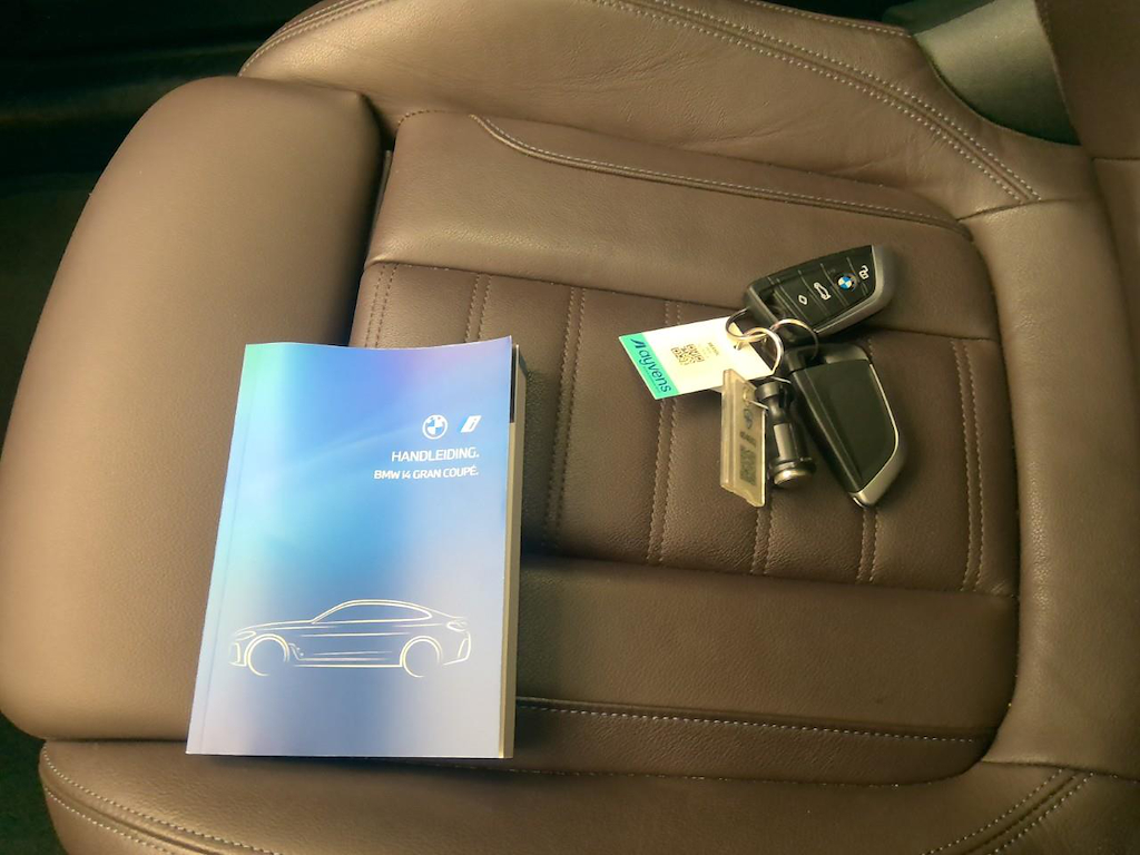 Foto 15 van BMW i4
