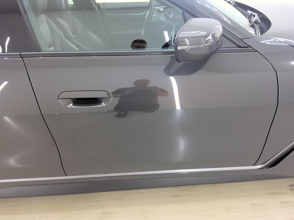 Foto 23 van BMW i4