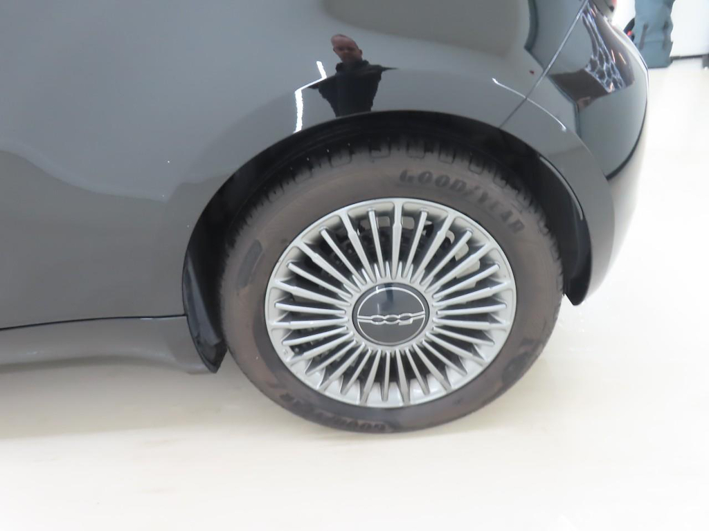 Foto 11 van Fiat 500-e