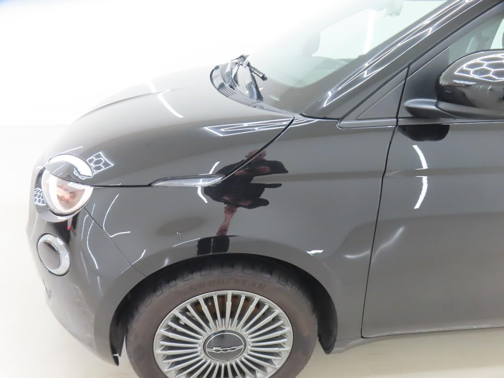 Foto 23 van Fiat 500-e