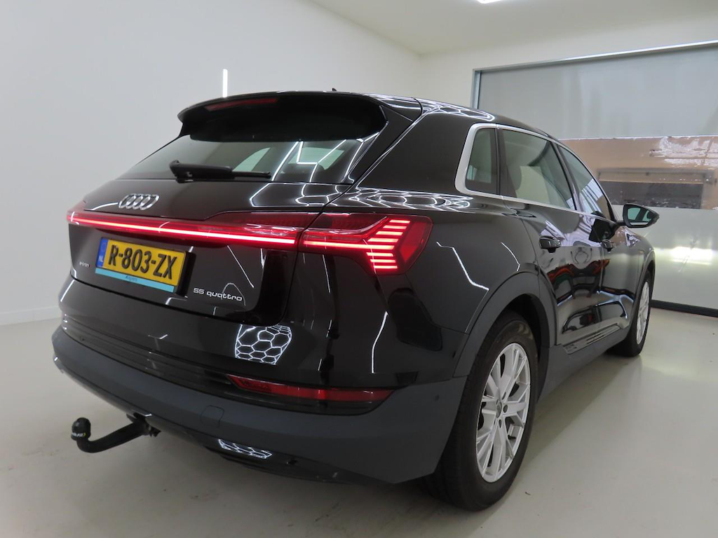 Foto 3 van Audi e-tron