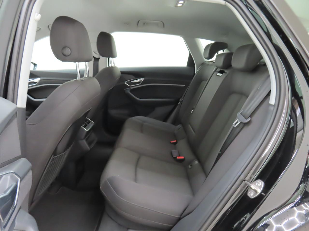 Foto 9 van Audi e-tron