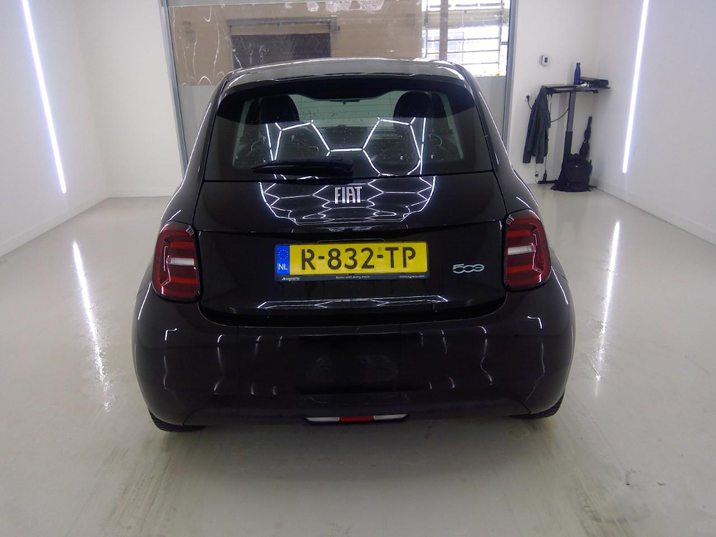 Foto 33 van Fiat 500-e