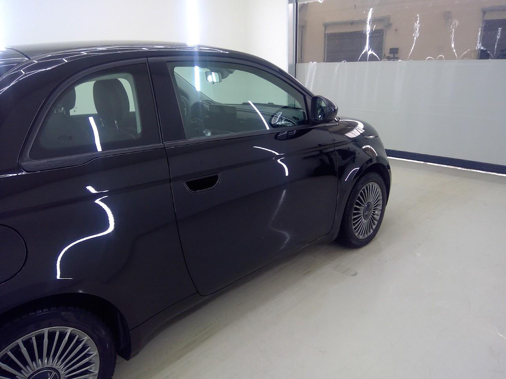 Foto 34 van Fiat 500-e