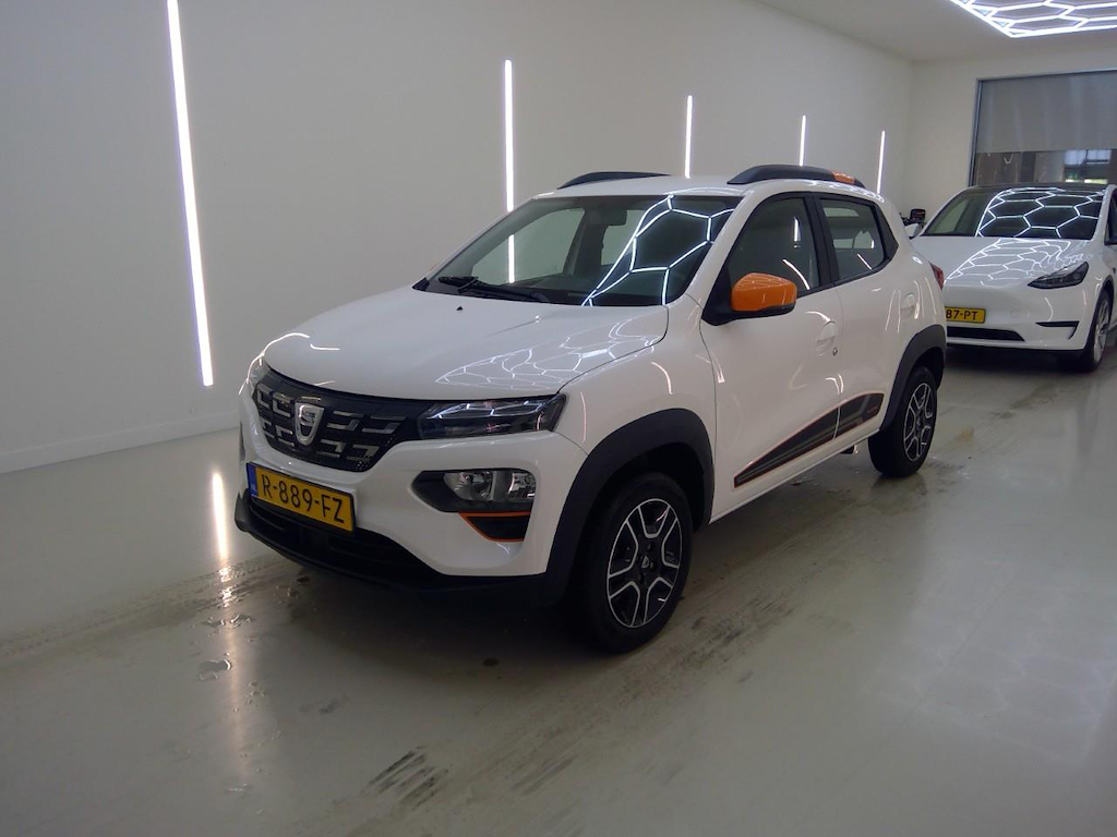 Photo 2 of Dacia Spring