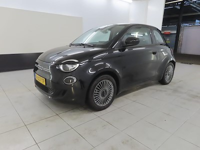 Køb FIAT 500e hos Ayvens Carmarket