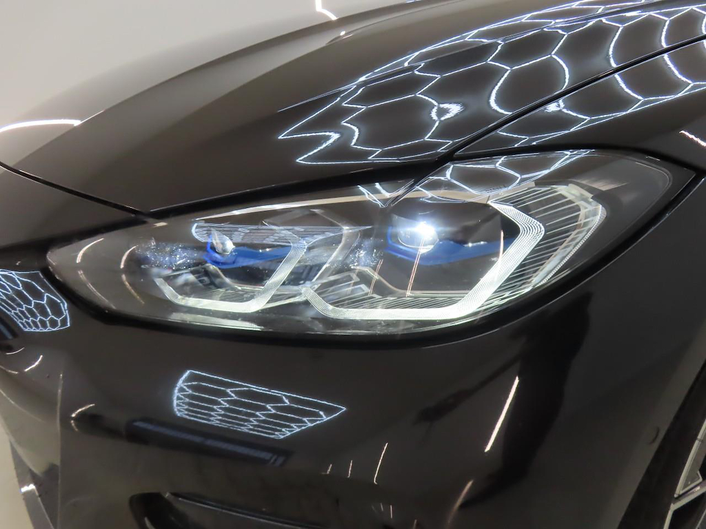 Foto 16 van BMW i4