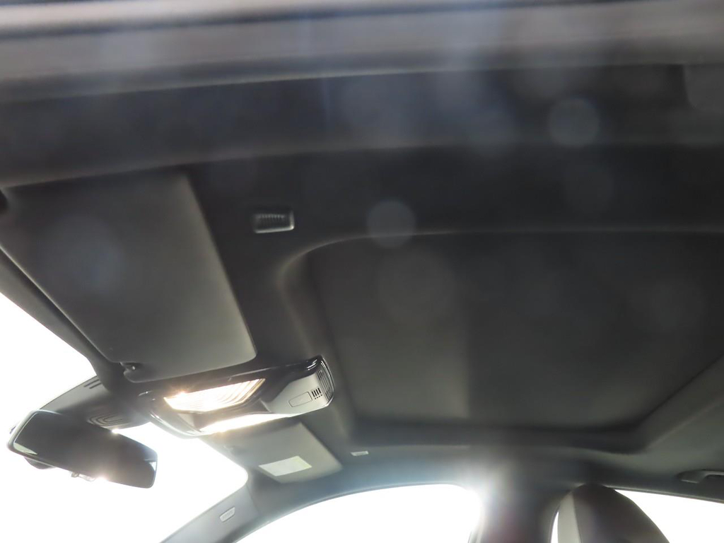 Foto 17 van BMW i4