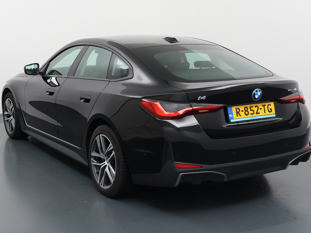 Foto 3 van BMW i4