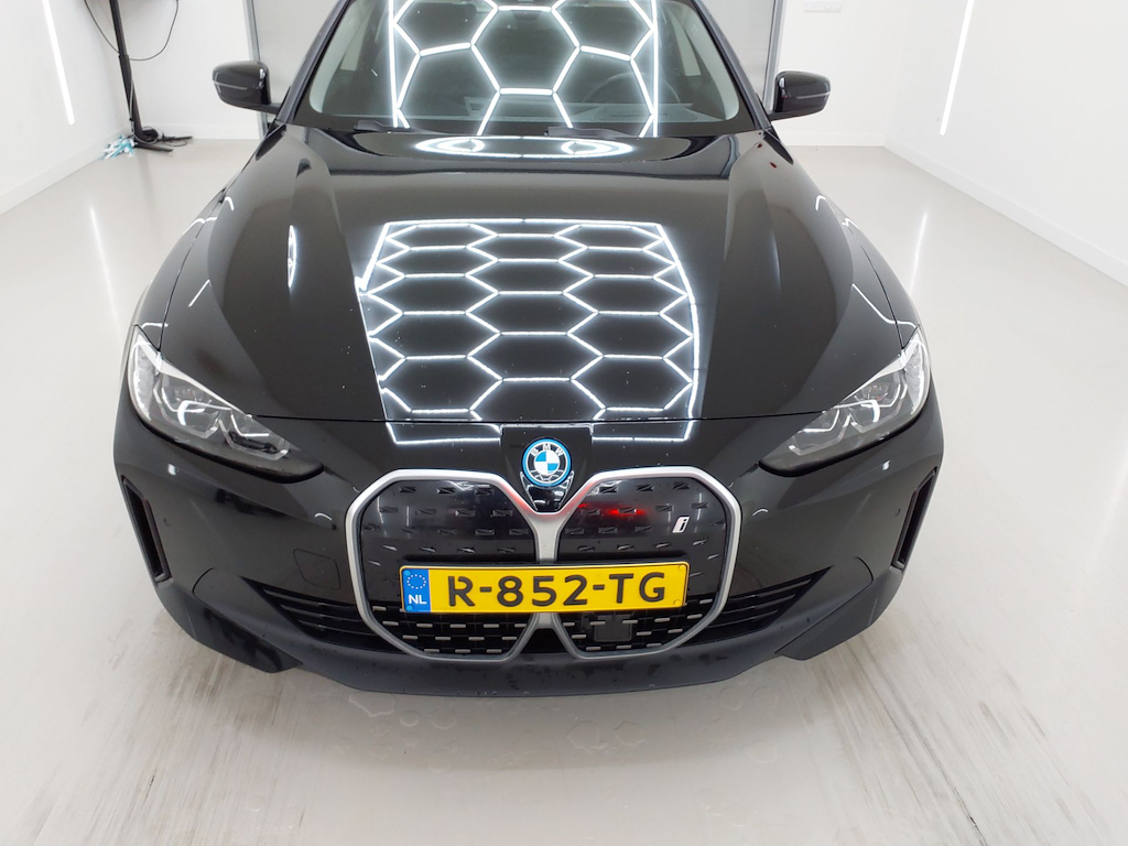 Foto 28 van BMW i4