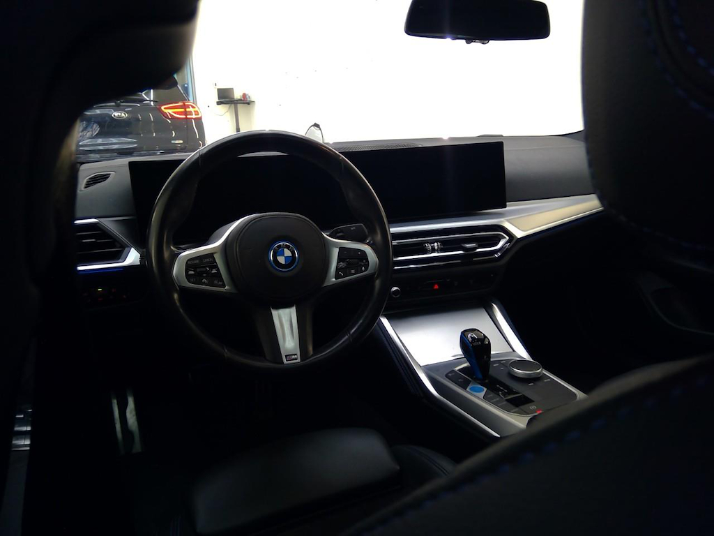 Foto 4 van BMW i4