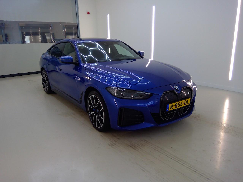 Foto 6 van BMW i4