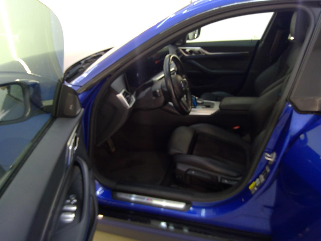 Foto 8 van BMW i4