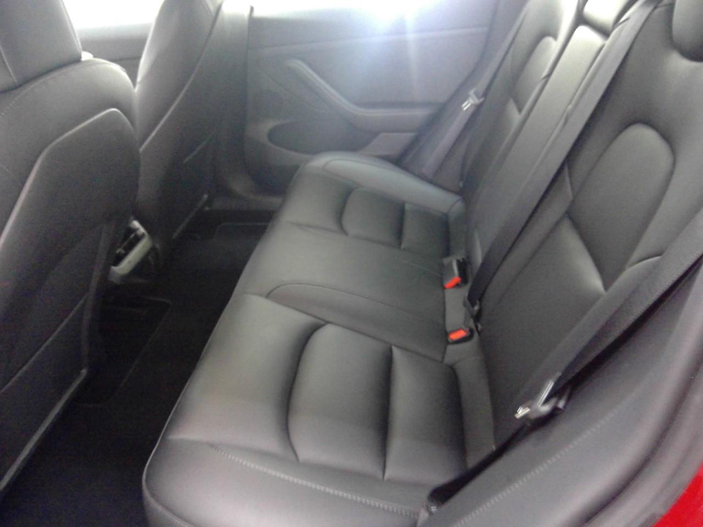 Photo 7 of Tesla Model 3