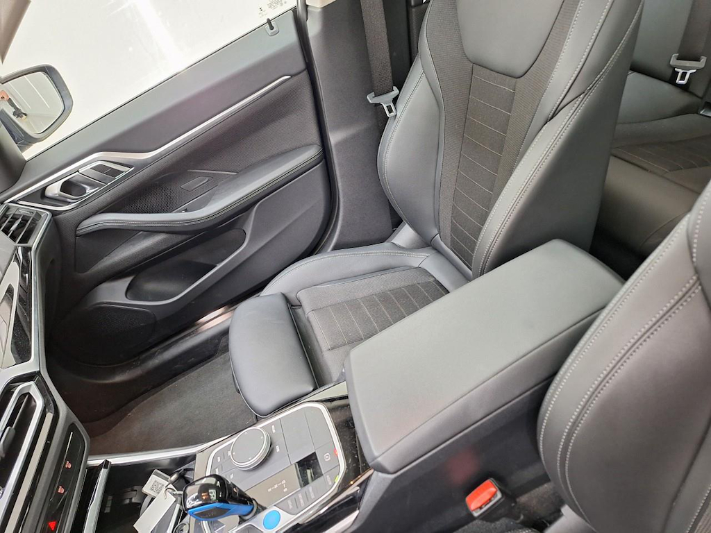 Foto 27 van BMW i4
