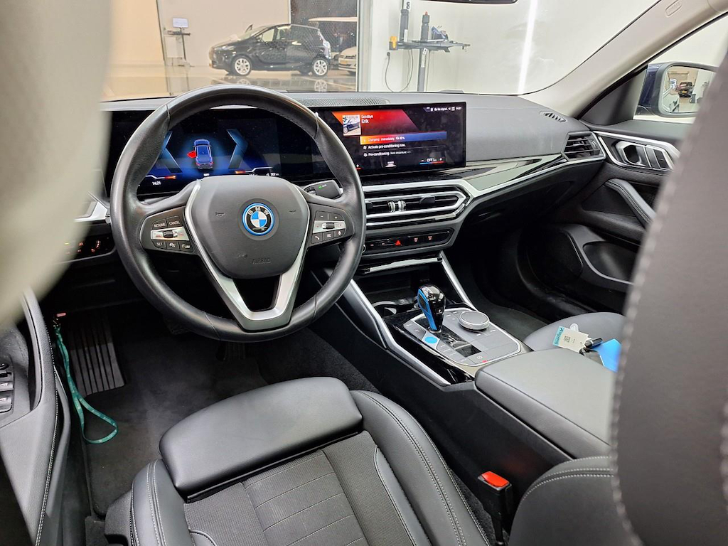 Foto 5 van BMW i4