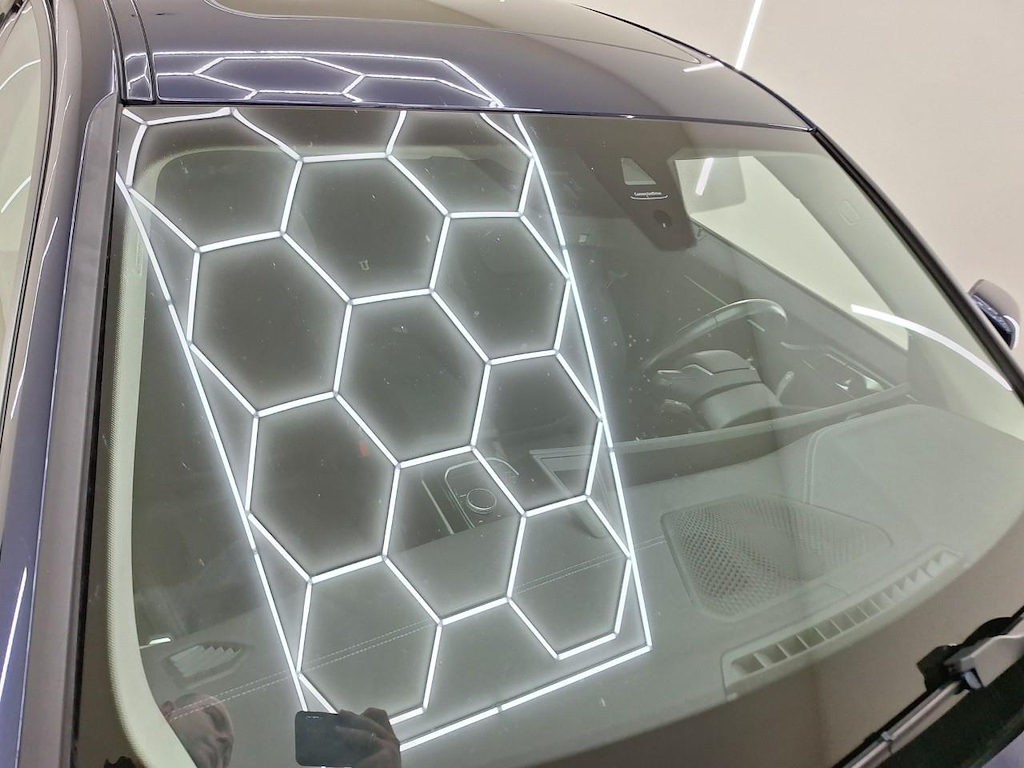 Foto 34 van BMW i4