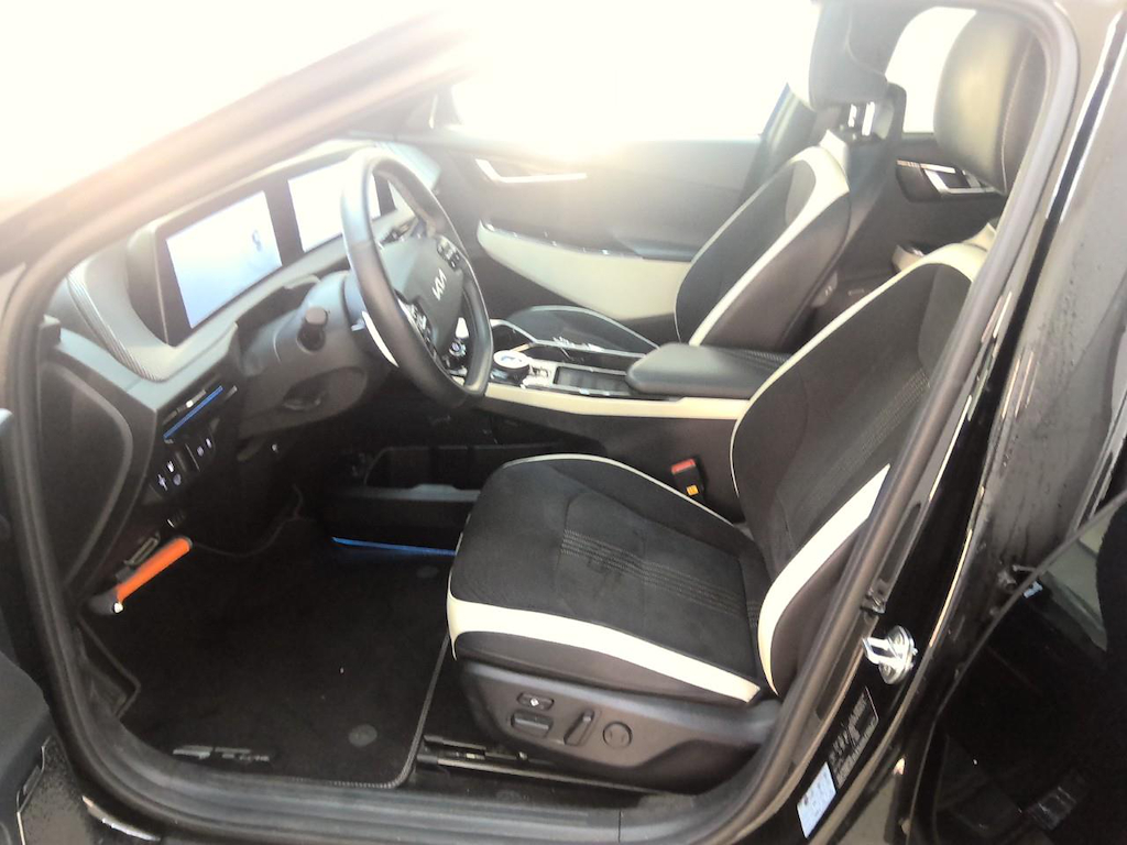 Photo 7 of Kia EV6