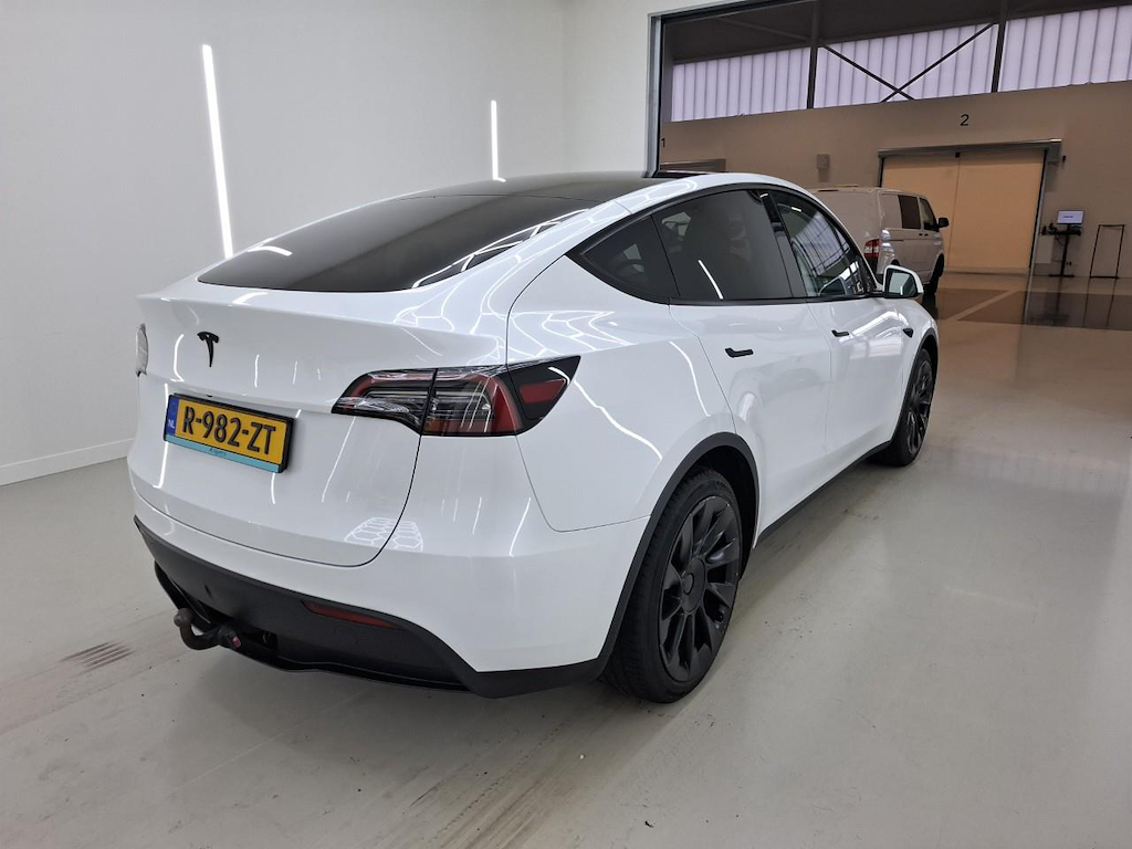 Foto 3 van Tesla Model Y