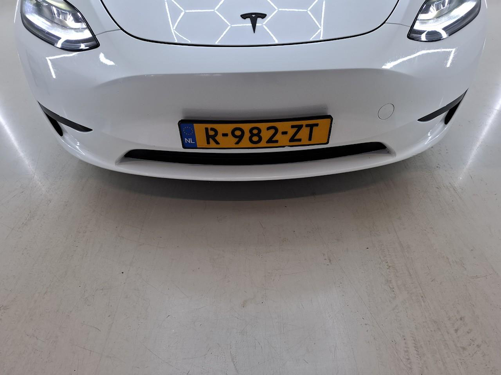 Foto 29 van Tesla Model Y