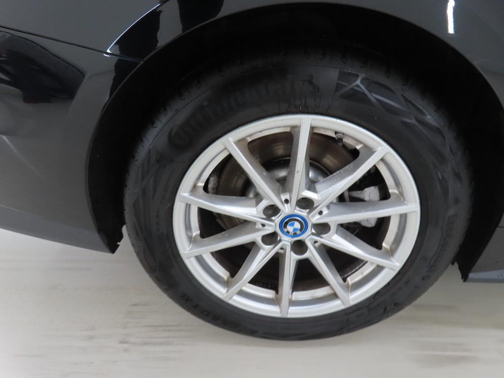 Foto 10 van BMW i4