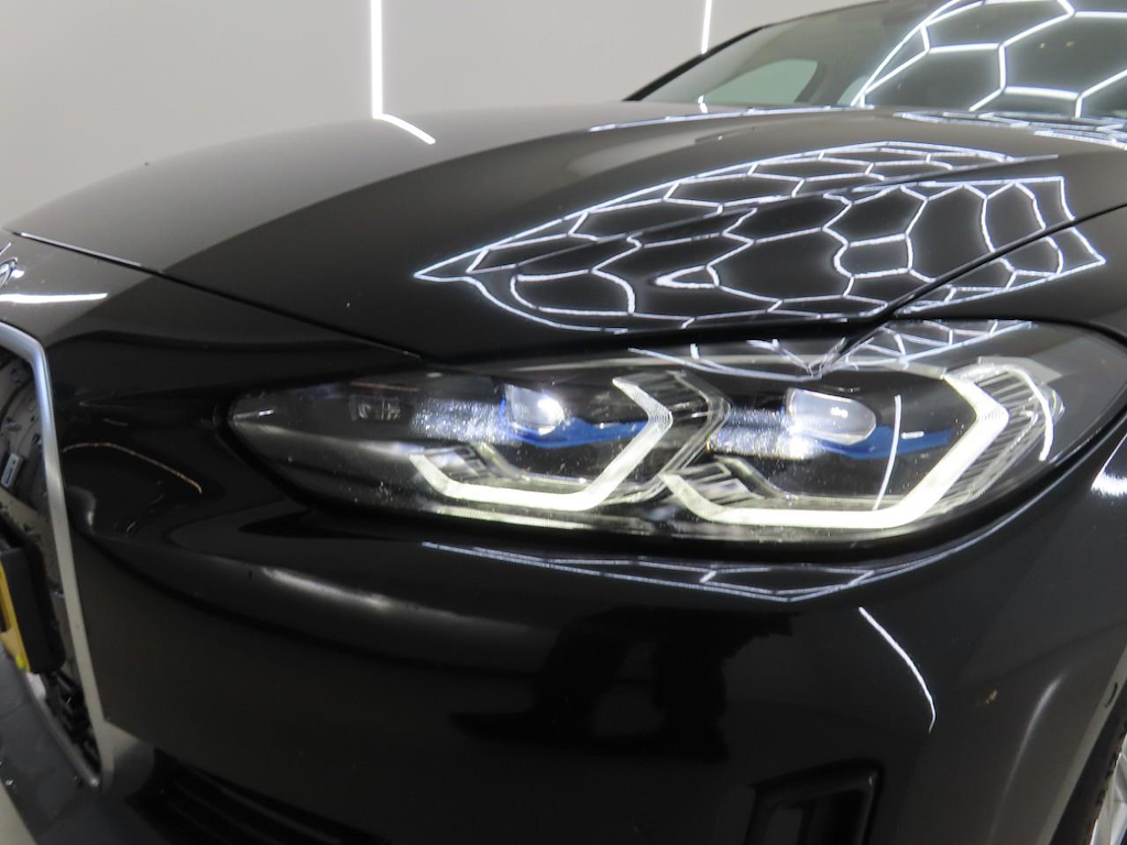 Foto 13 van BMW i4