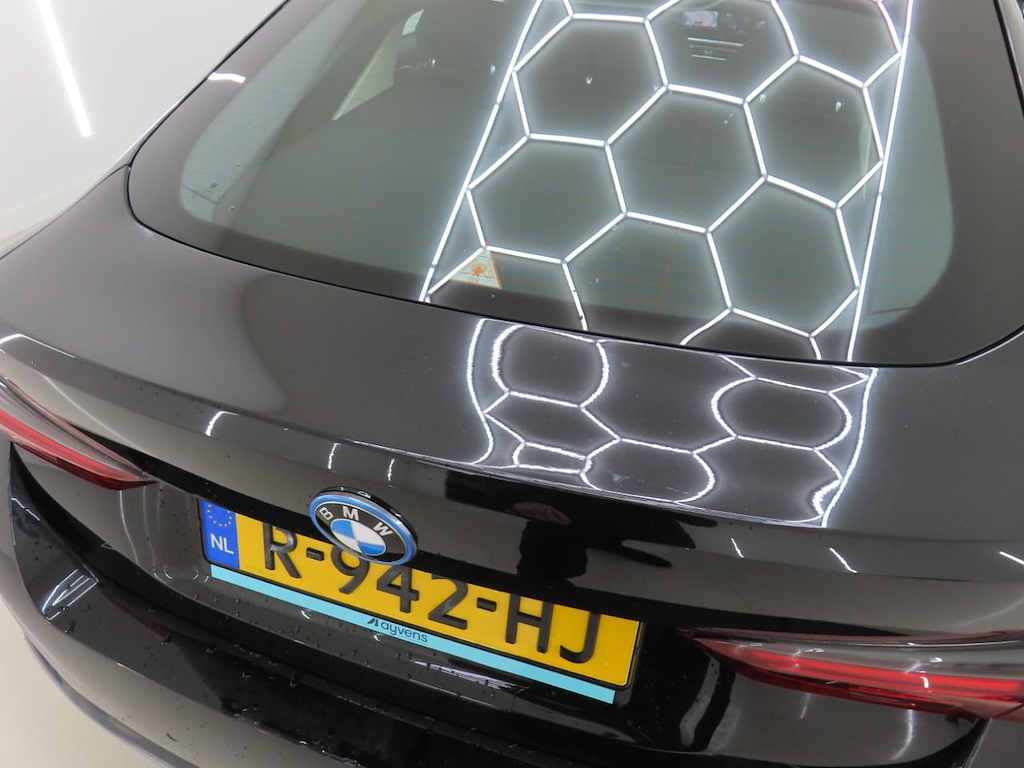 Foto 24 van BMW i4