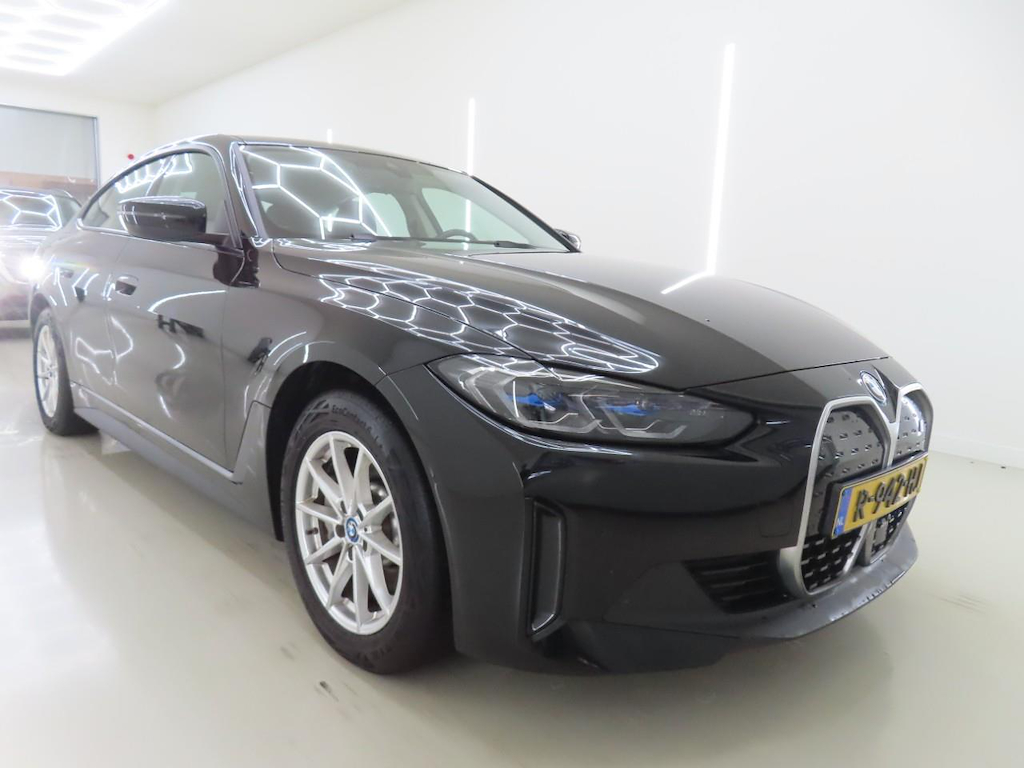 Foto 5 van BMW i4