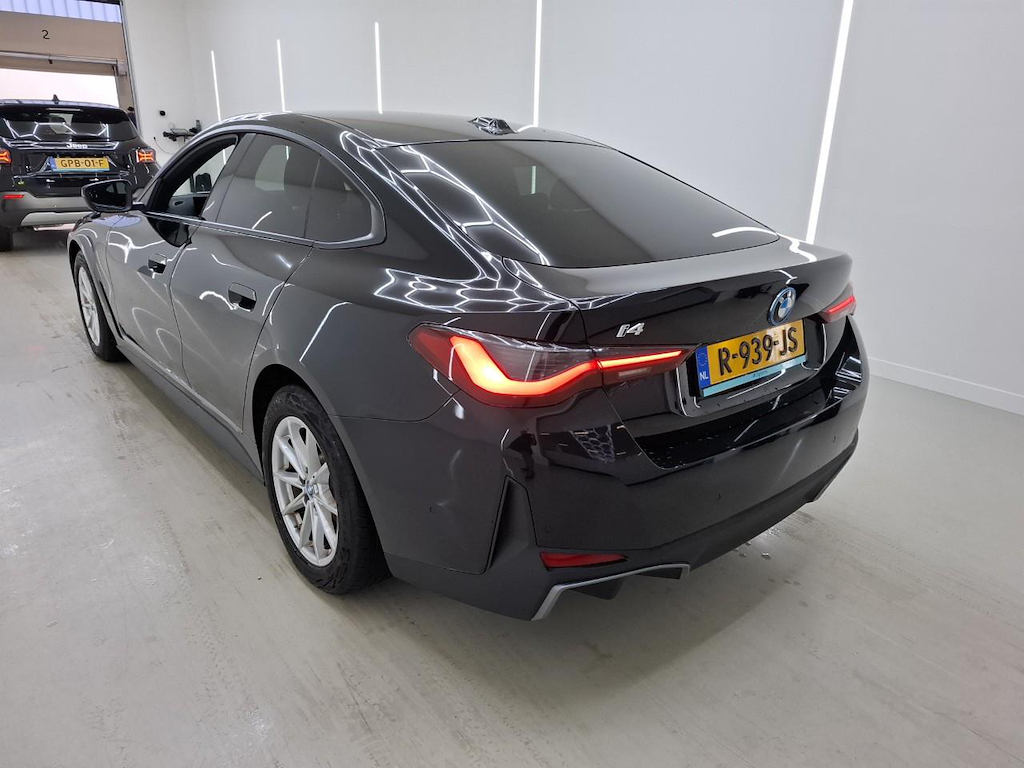 Foto 12 van BMW i4