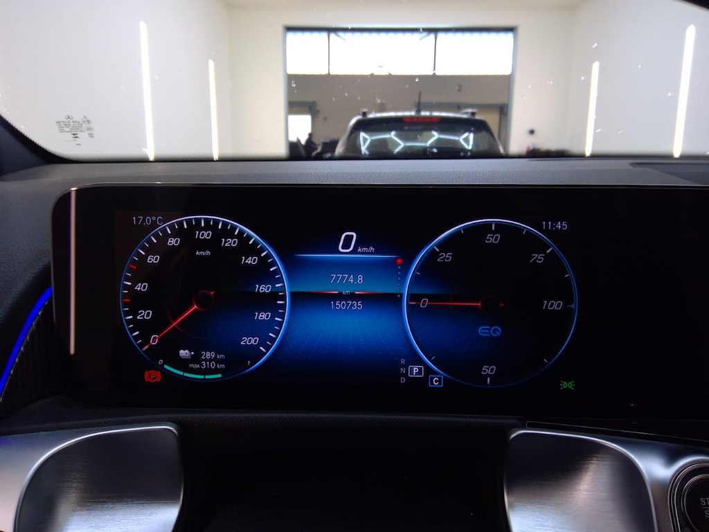 Foto 4 van Mercedes EQB