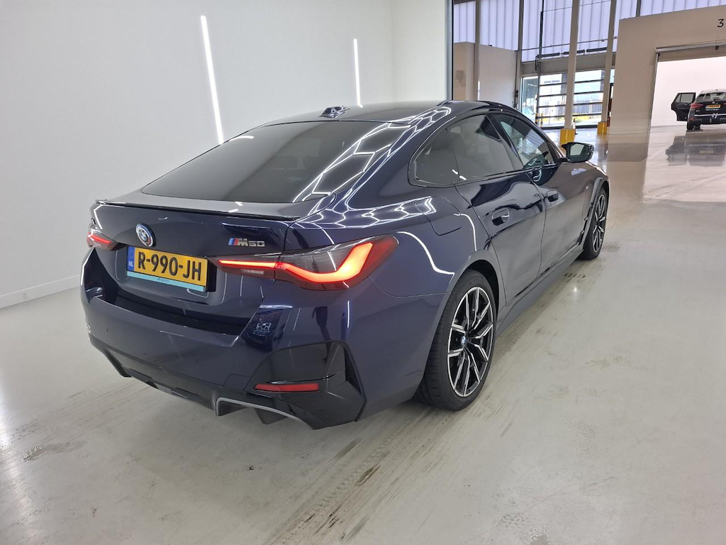Foto 3 van BMW i4