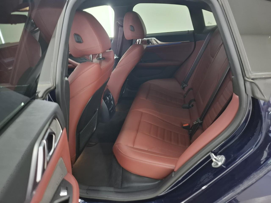 Foto 9 van BMW i4