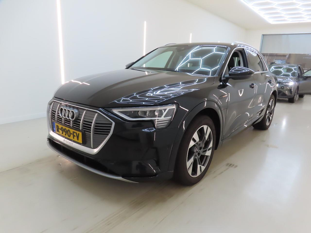 Foto 2 van Audi e-tron