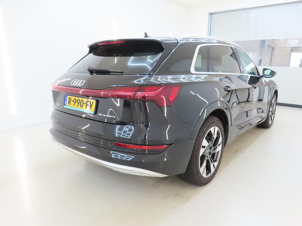 Foto 3 van Audi e-tron