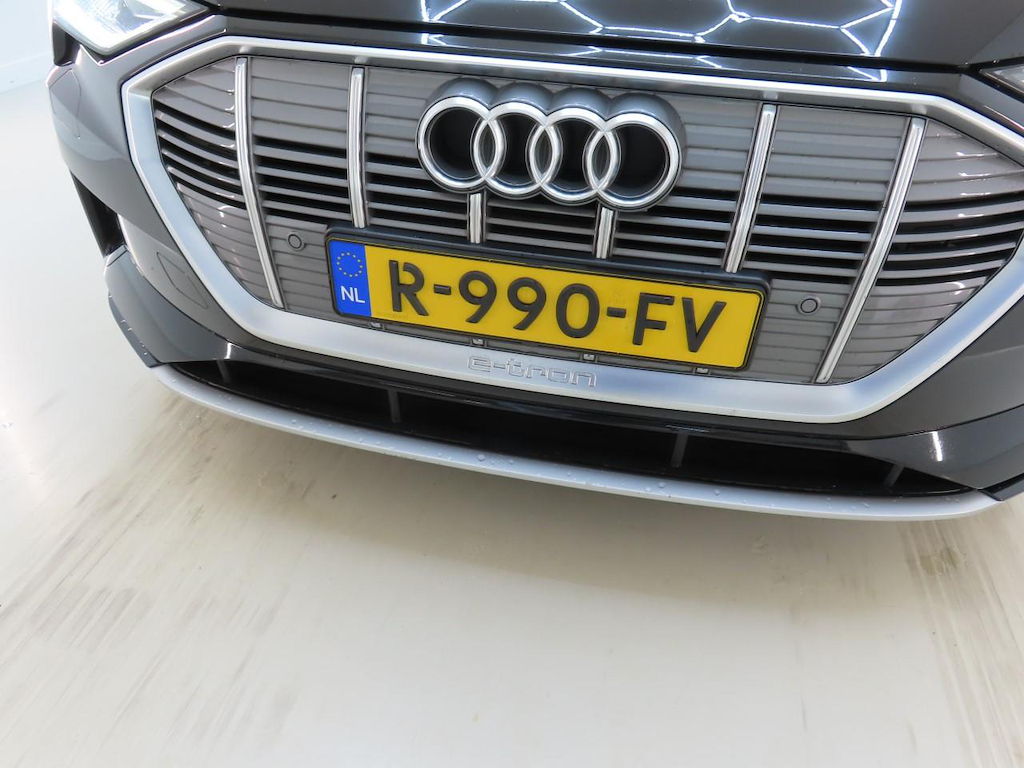 Foto 20 van Audi e-tron
