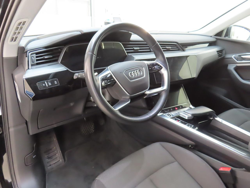 Foto 4 van Audi e-tron