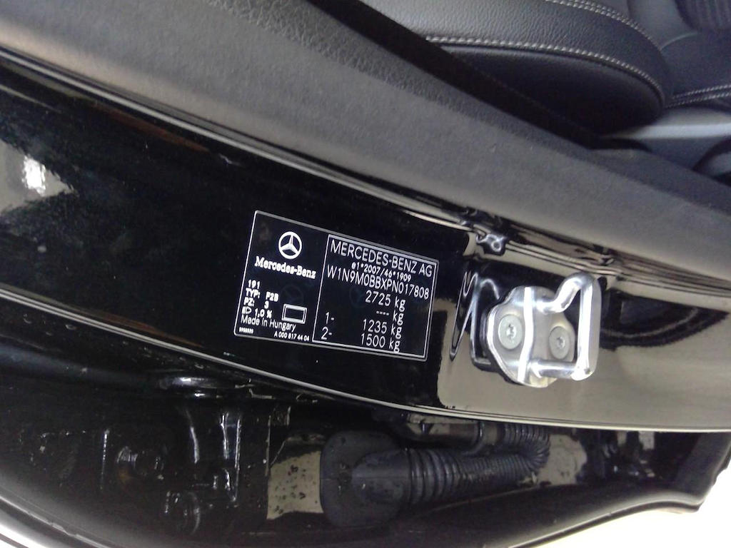 Foto 35 van Mercedes EQB