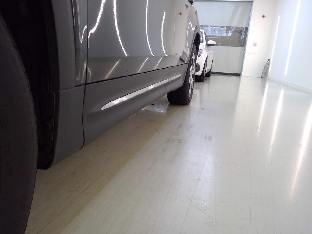 Foto 48 van Mercedes EQB