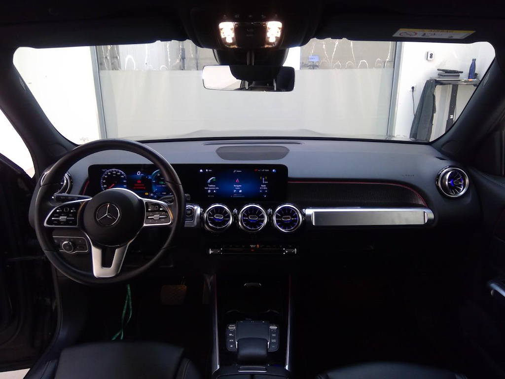 Foto 7 van Mercedes EQB