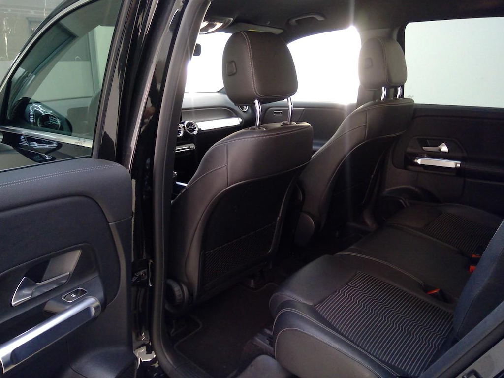Foto 57 van Mercedes EQB