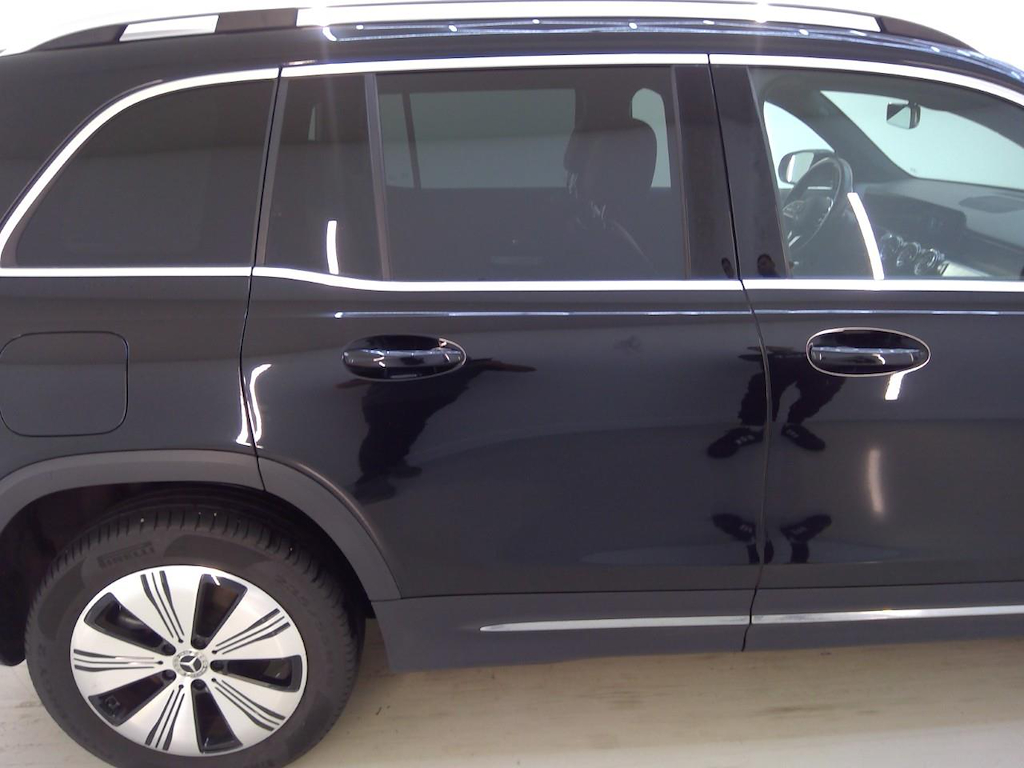 Foto 62 van Mercedes EQB