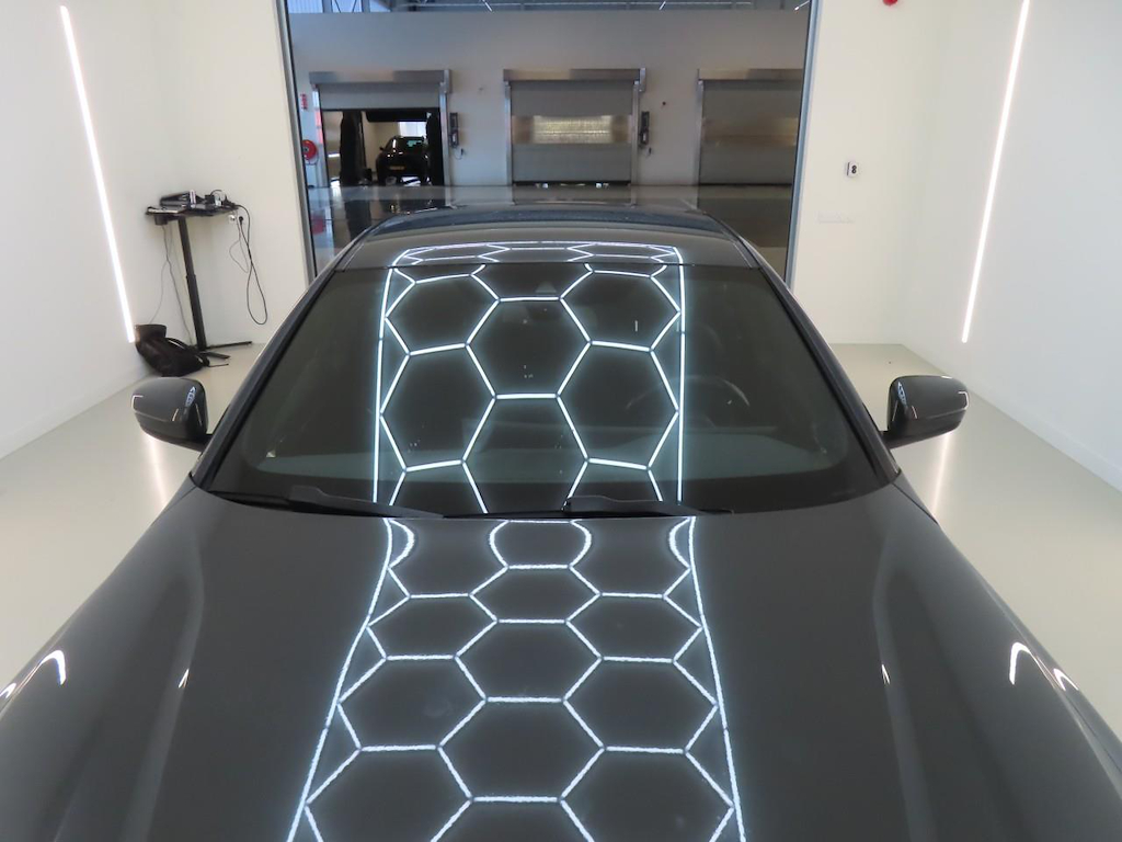 Foto 12 van BMW i4