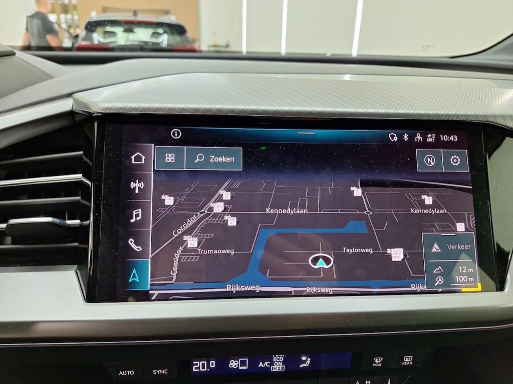 Foto 16 van Audi Q4 Sportback e-tron