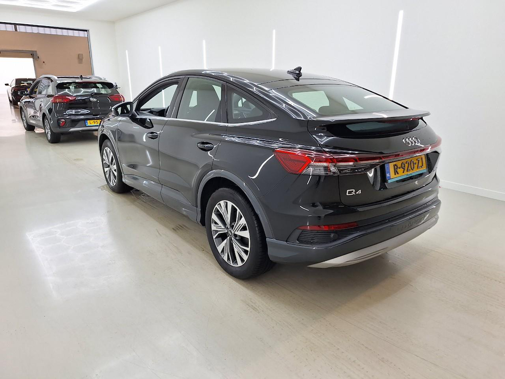 Foto 5 van Audi Q4 Sportback e-tron