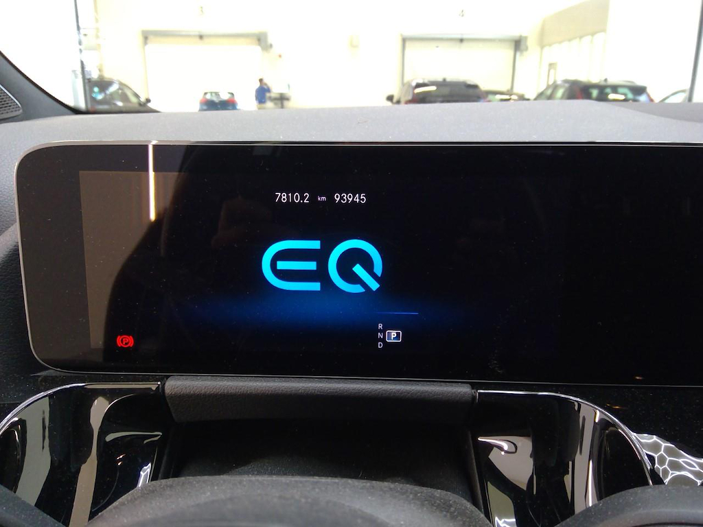 Foto 4 van Mercedes EQA