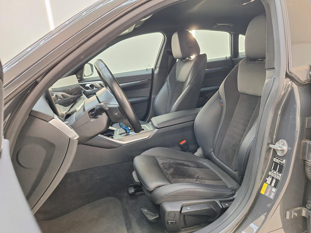 Foto 8 van BMW i4