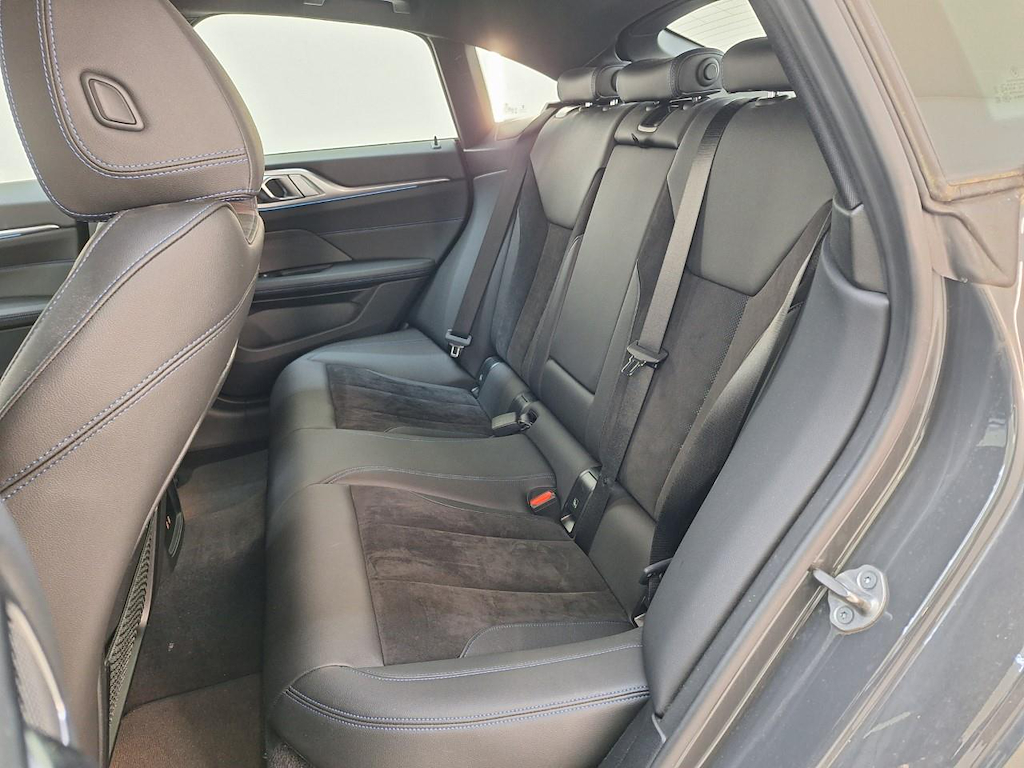 Foto 9 van BMW i4