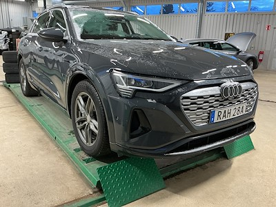 Köp AUDI Q8 E-Tron på Ayvens Carmarket