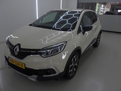 Buy RENAULT Captur on Ayvens Carmarket